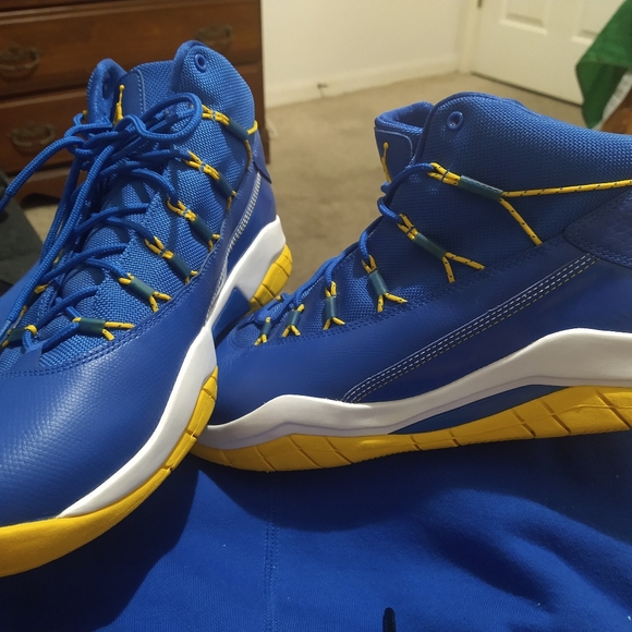 New Jordan Prime Flight. - Picture 5 of 6